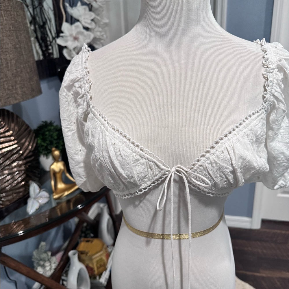 JLUXLABEL White Puff Sleeve Crop Top